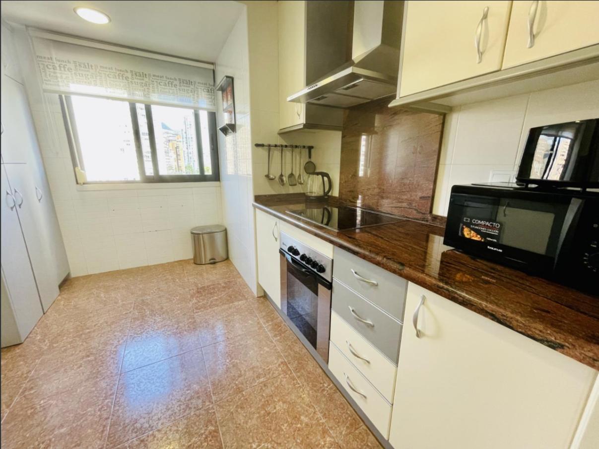 Apartamento Playa De Poniente Benidorm - Torre Dos Calas Esterno foto