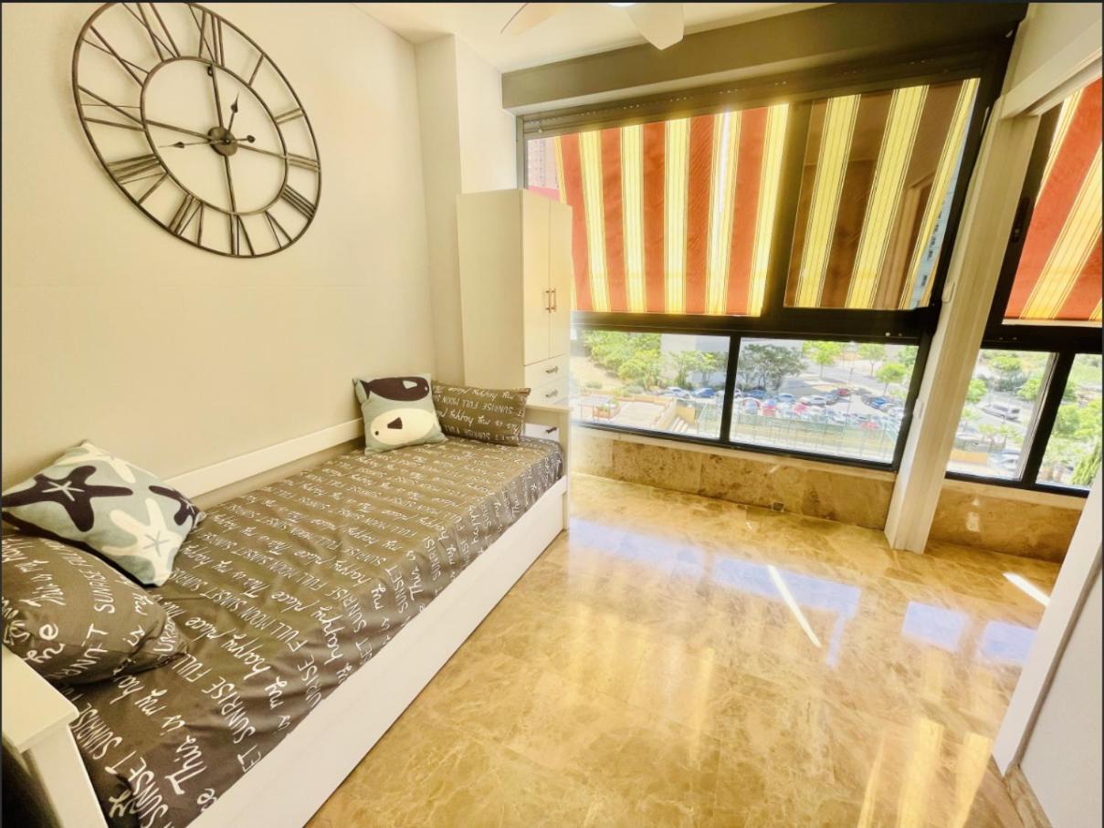 Apartamento Playa De Poniente Benidorm - Torre Dos Calas Esterno foto