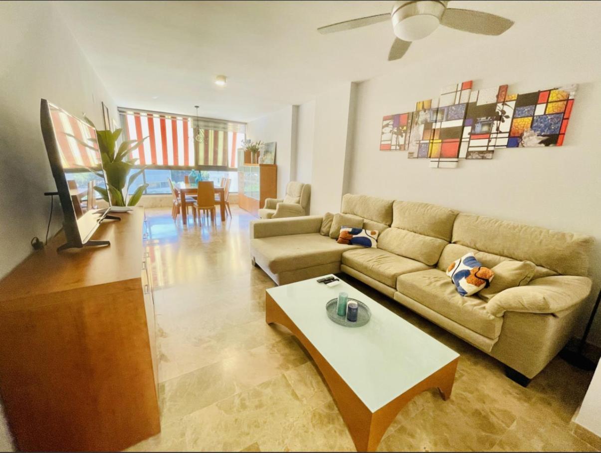 Apartamento Playa De Poniente Benidorm - Torre Dos Calas Esterno foto